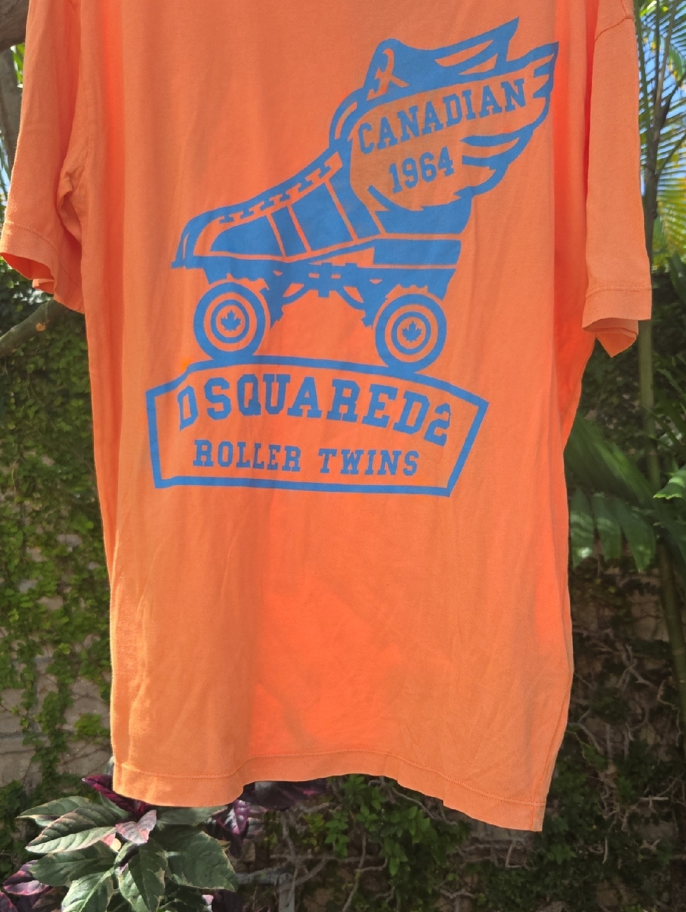 DSquared2 Roller Skate Tee - Picture 2 of 9